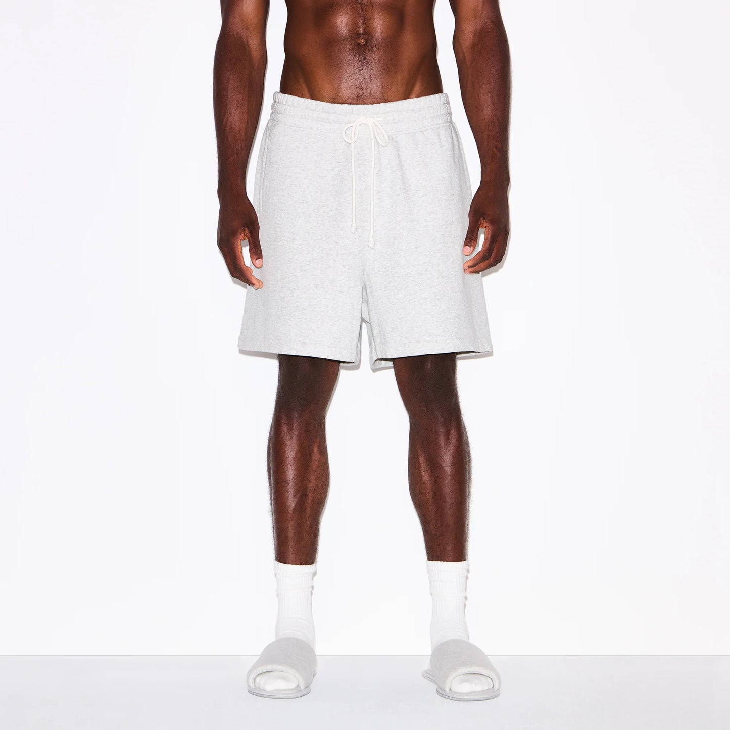 FLEECE LOUNGE MENS RELAXED SHORT | LIGHT HEATHER GREY