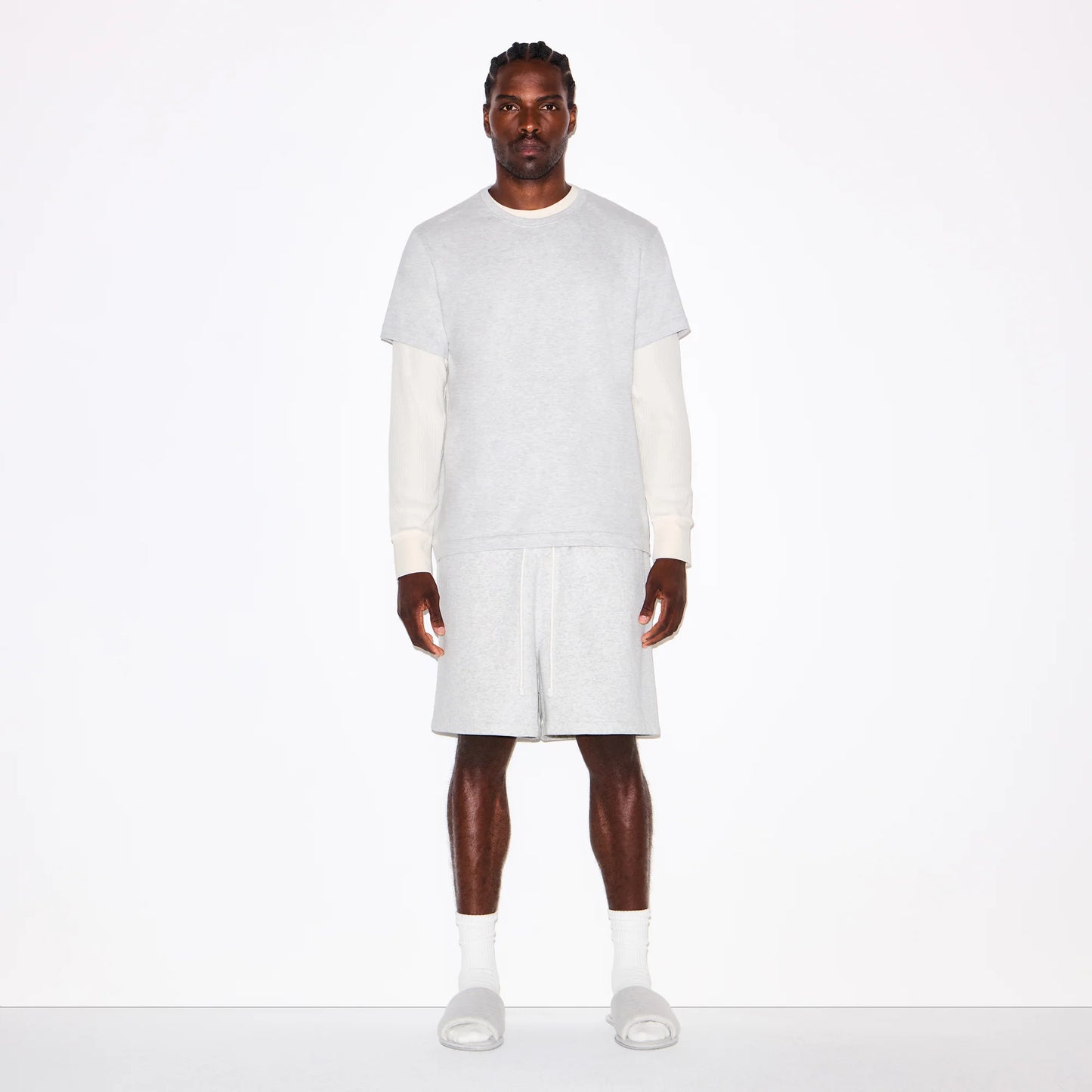 FLEECE LOUNGE MENS RELAXED SHORT | LIGHT HEATHER GREY