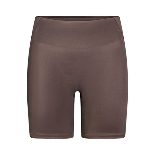 NikeSKIMS SATIN SHINE BONDED WAIST 7" BIKER SHORT | RESIN