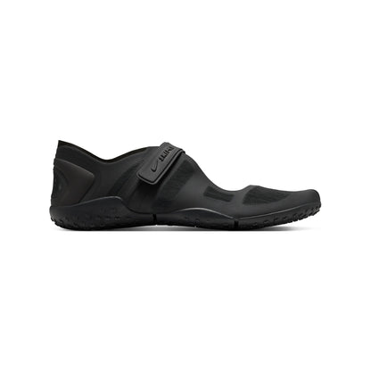 NikeSKIMS FOOTWEAR RIFT MESH | BLACK