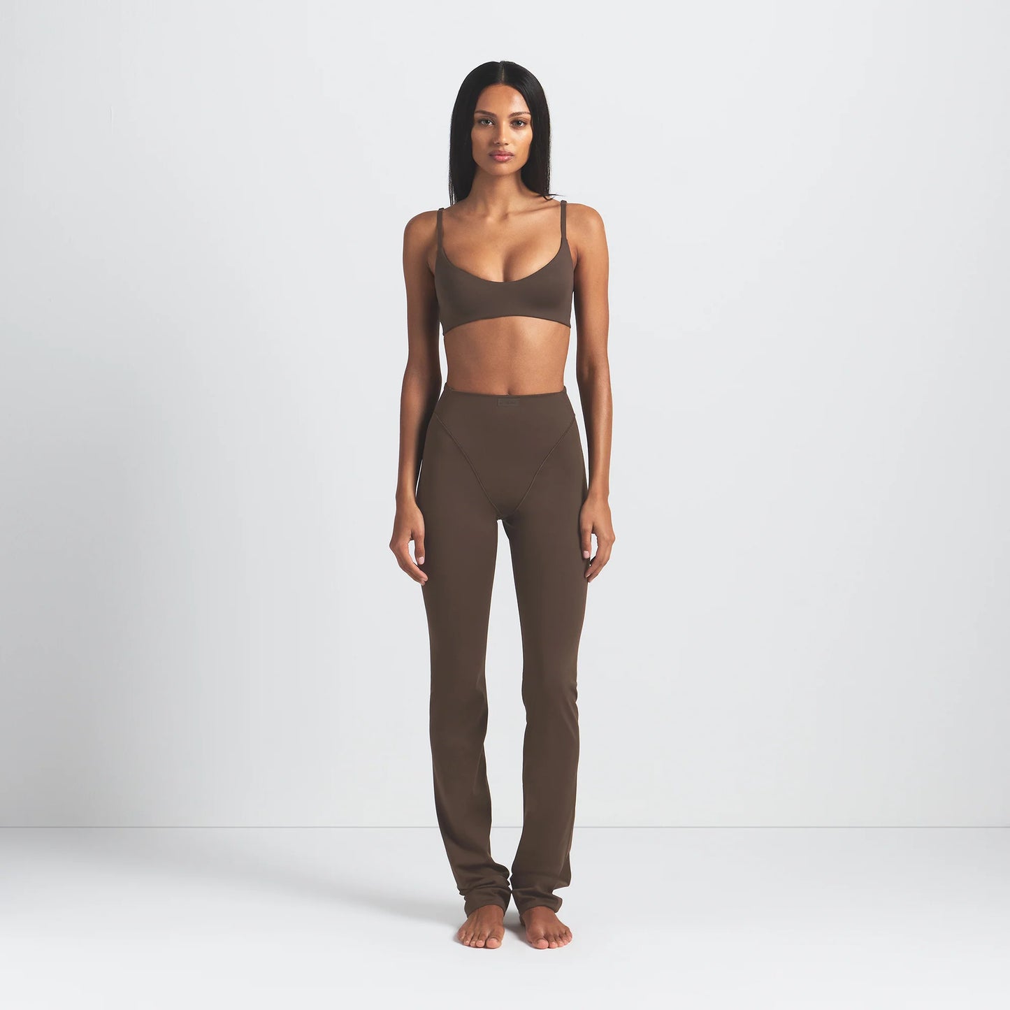 NikeSKIMS MATTE V-LINE 39" STRAIGHT LEGGING | DARK SEPIA
