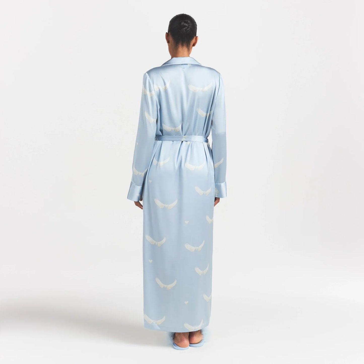 WOVEN SHINE LONG ROBE | AERO WING HEARTS PRINT