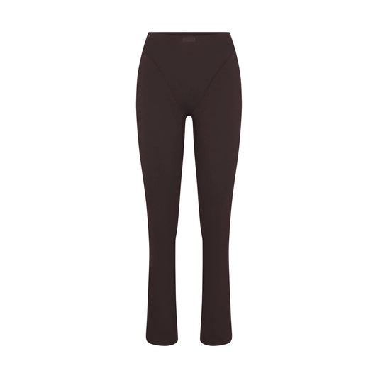 NikeSKIMS MATTE V-LINE 39" STRAIGHT LEGGING | DARK SEPIA