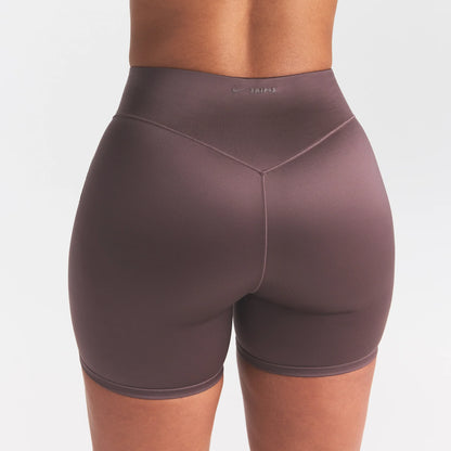 NikeSKIMS SATIN SHINE BONDED WAIST 5" BIKER SHORT | RESIN