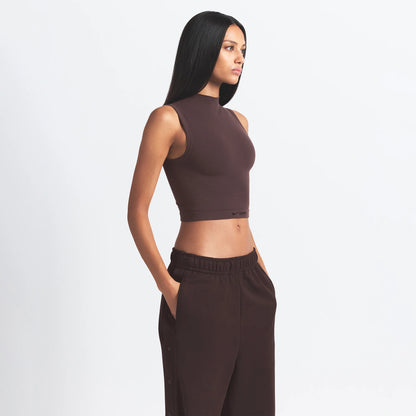 NikeSKIMS VINTAGE SEAMLESS MOCK NECK BRA TOP | PHOENIX