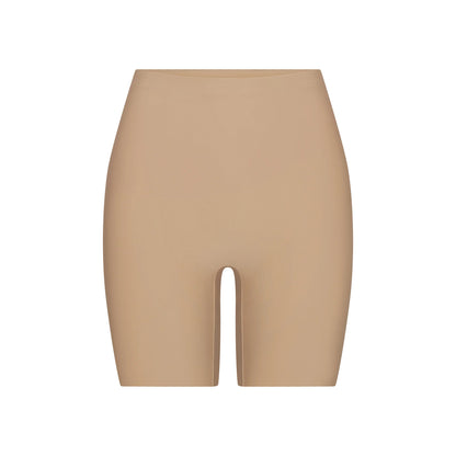 SKIMS BODY BUTT ENHANCING PADDED SHORT | CLAY