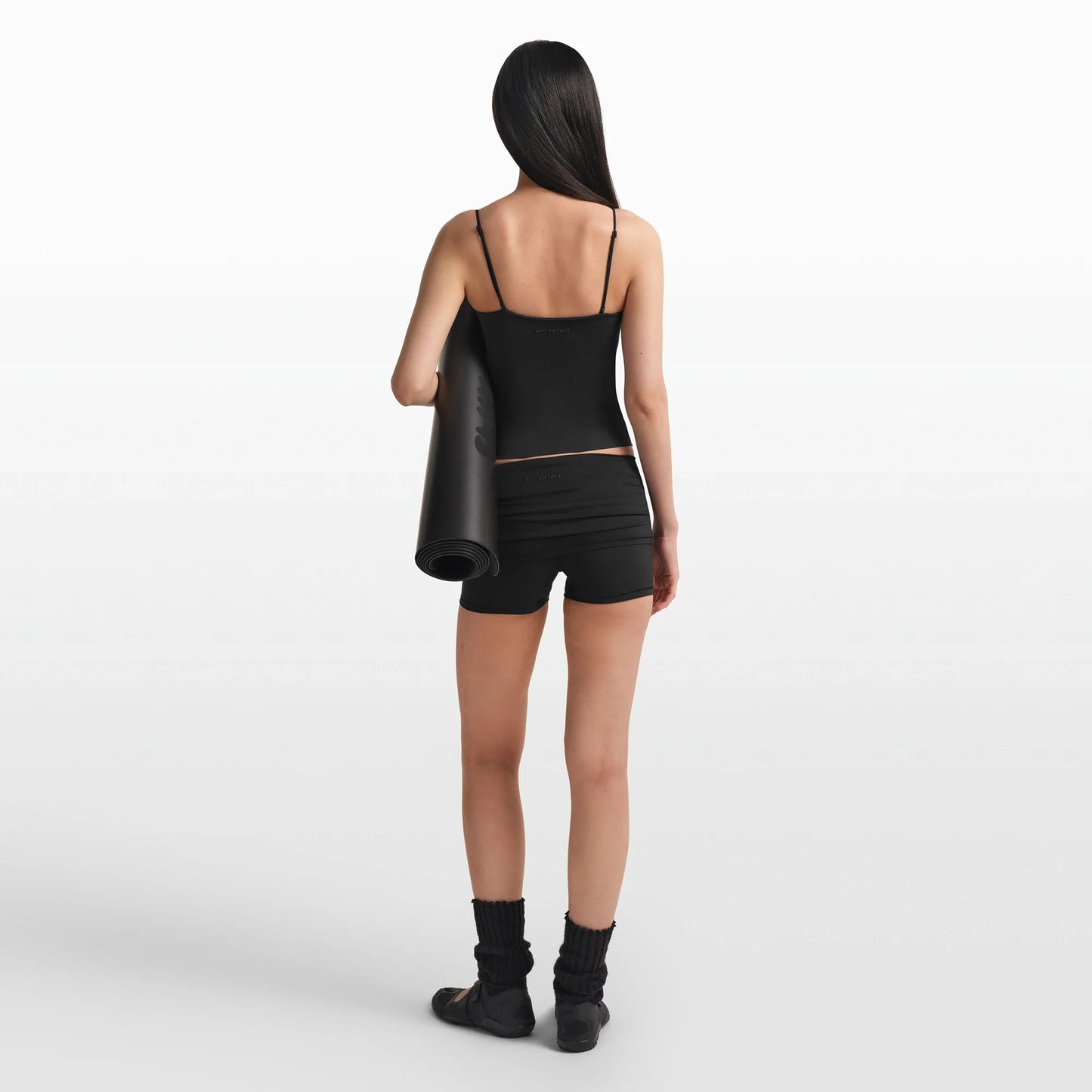 NikeSKIMS MATTE SHIRRED FRONT TANK | OBSIDIAN
