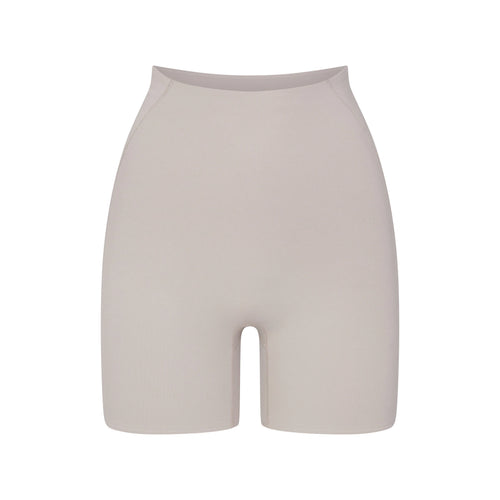NikeSKIMS STUDIO STRETCH 5" BIKER SHORT | LINEN