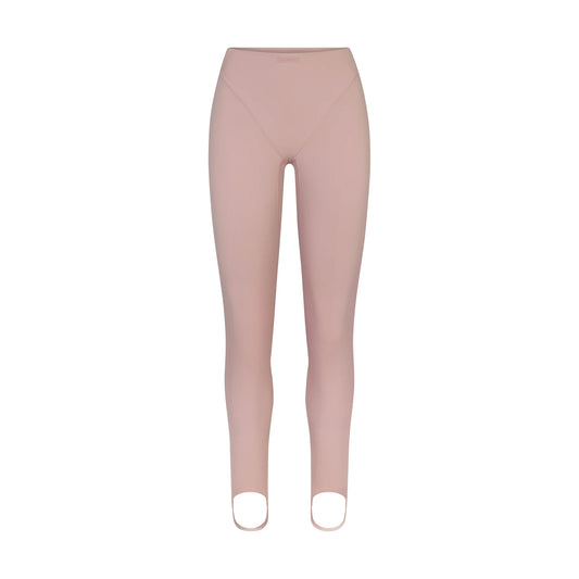 NikeSKIMS MATTE V-LINE STIRRUP LEGGING | HIMALAYAN