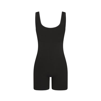 NikeSKIMS RIBBED SEAMLESS SCOOP 5" ONE PIECE  | OBSIDIAN