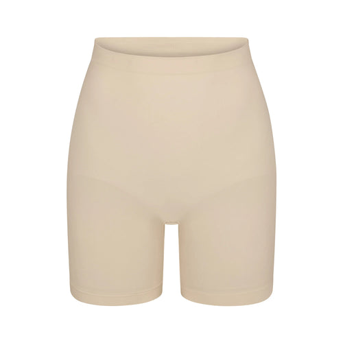 SEAMLESS SCULPT MID THIGH SHORT | SAND