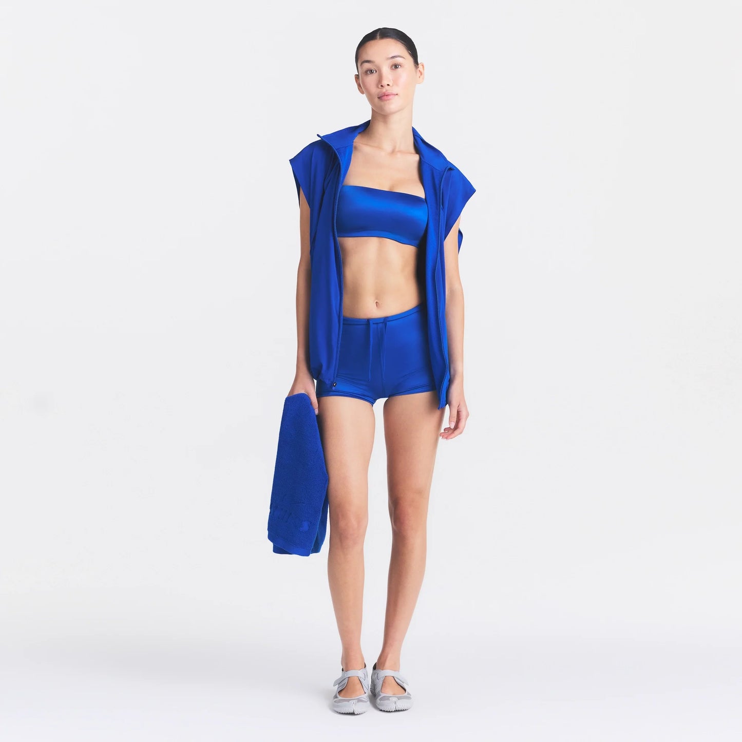 NikeSKIMS STRETCH NYLON OVERSIZED VEST | COBALT