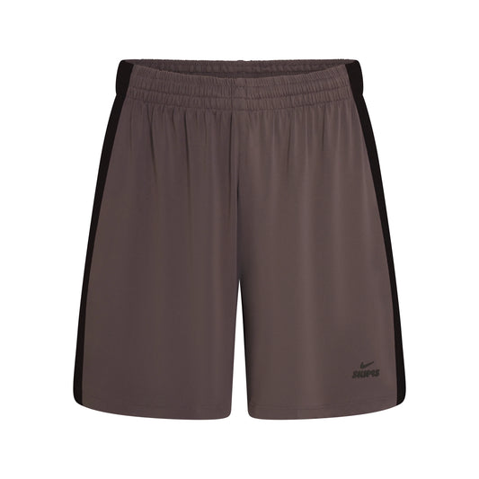 NikeSKIMS STRETCH KNIT SHORT | RESIN