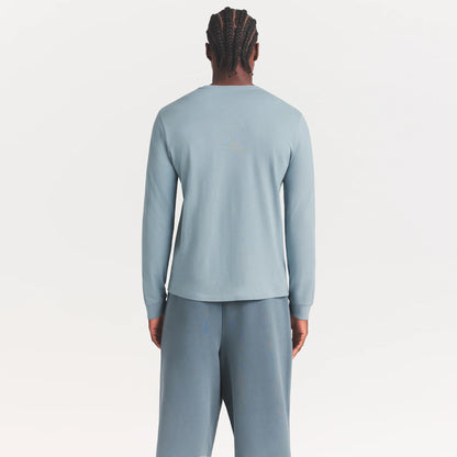 SKIMS COTTON MENS CLASSIC LONG SLEEVE T-SHIRT | SKY