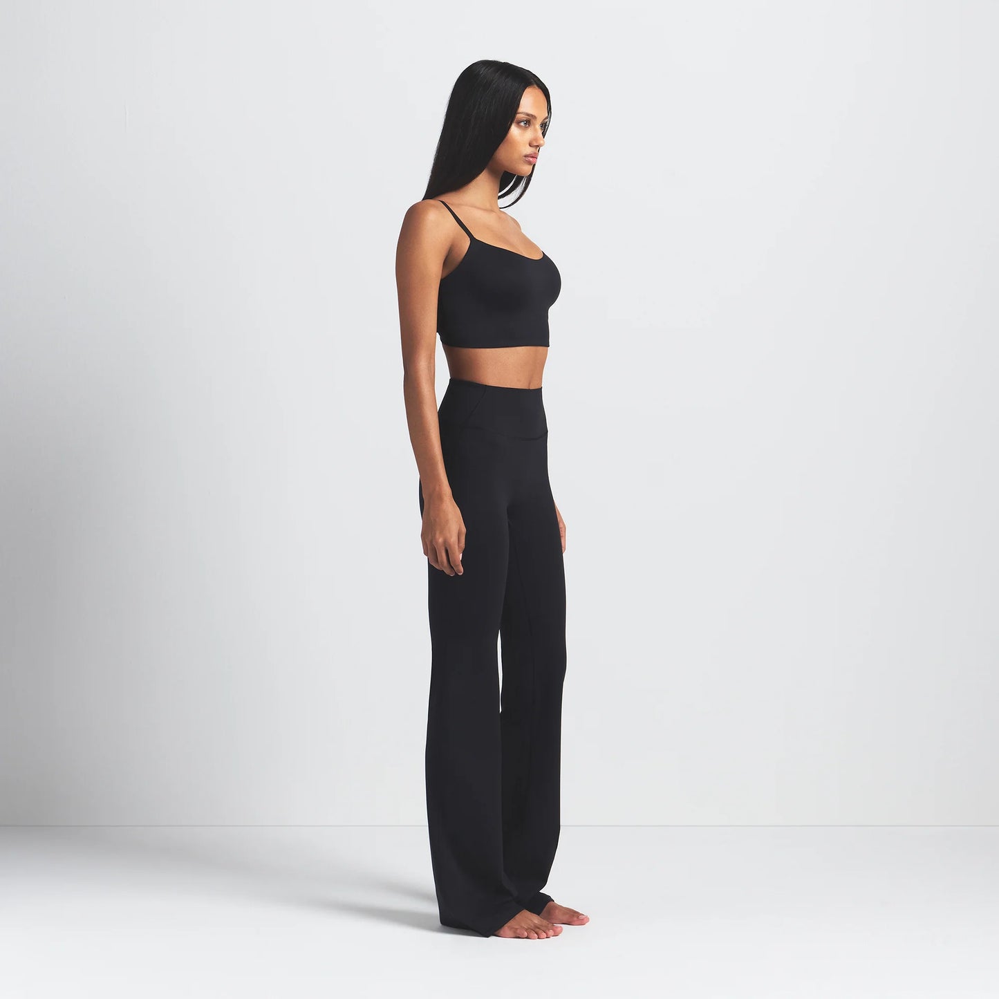 NikeSKIMS MATTE SLIM FLARE LEGGING | OBSIDIAN