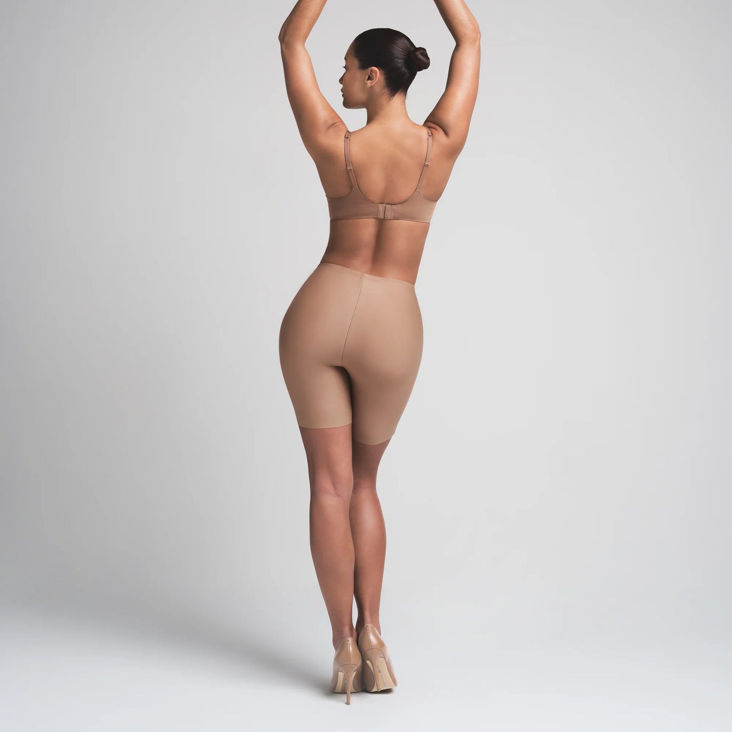 SKIMS BODY BUTT ENHANCING PADDED SHORT | SIENNA