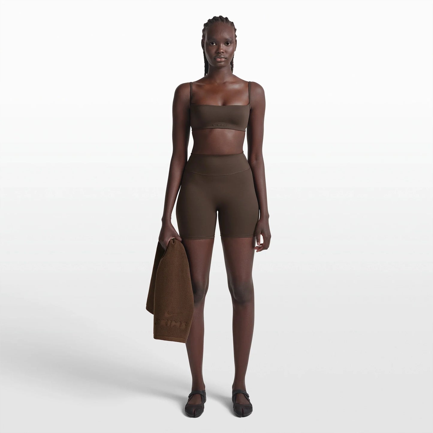 NikeSKIMS ACCESSORIES SMALL TOWEL | DARK SEPIA