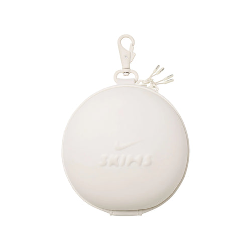 NikeSKIMS ACCESSORIES HARDSHELL ROUND CASE | IVORY