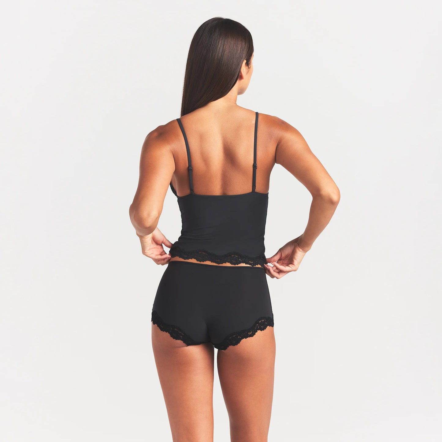 FITS EVERYBODY LACE TRIANGLE CAMI AND BOY SHORT SET | ONYX