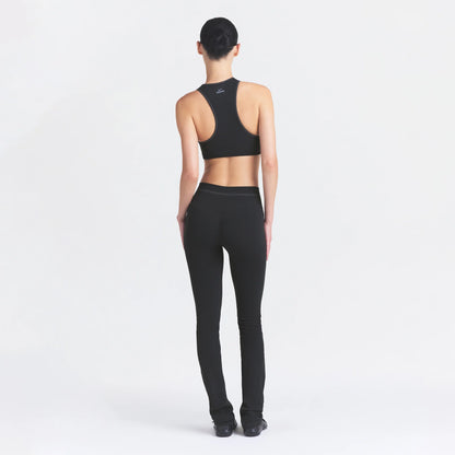 NikeSKIMS RIBBED SEAMLESS RACER FRONT BRA | OBSIDIAN