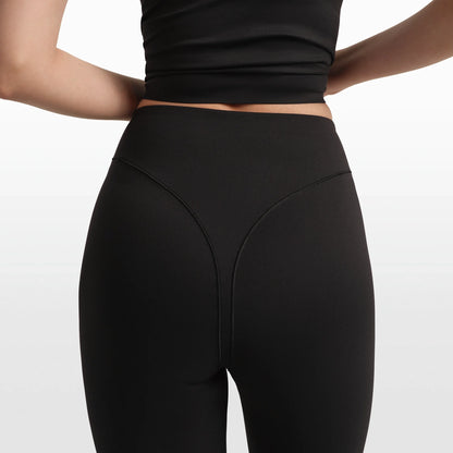 NikeSKIMS MATTE V-LINE STIRRUP LEGGING | OBSIDIAN