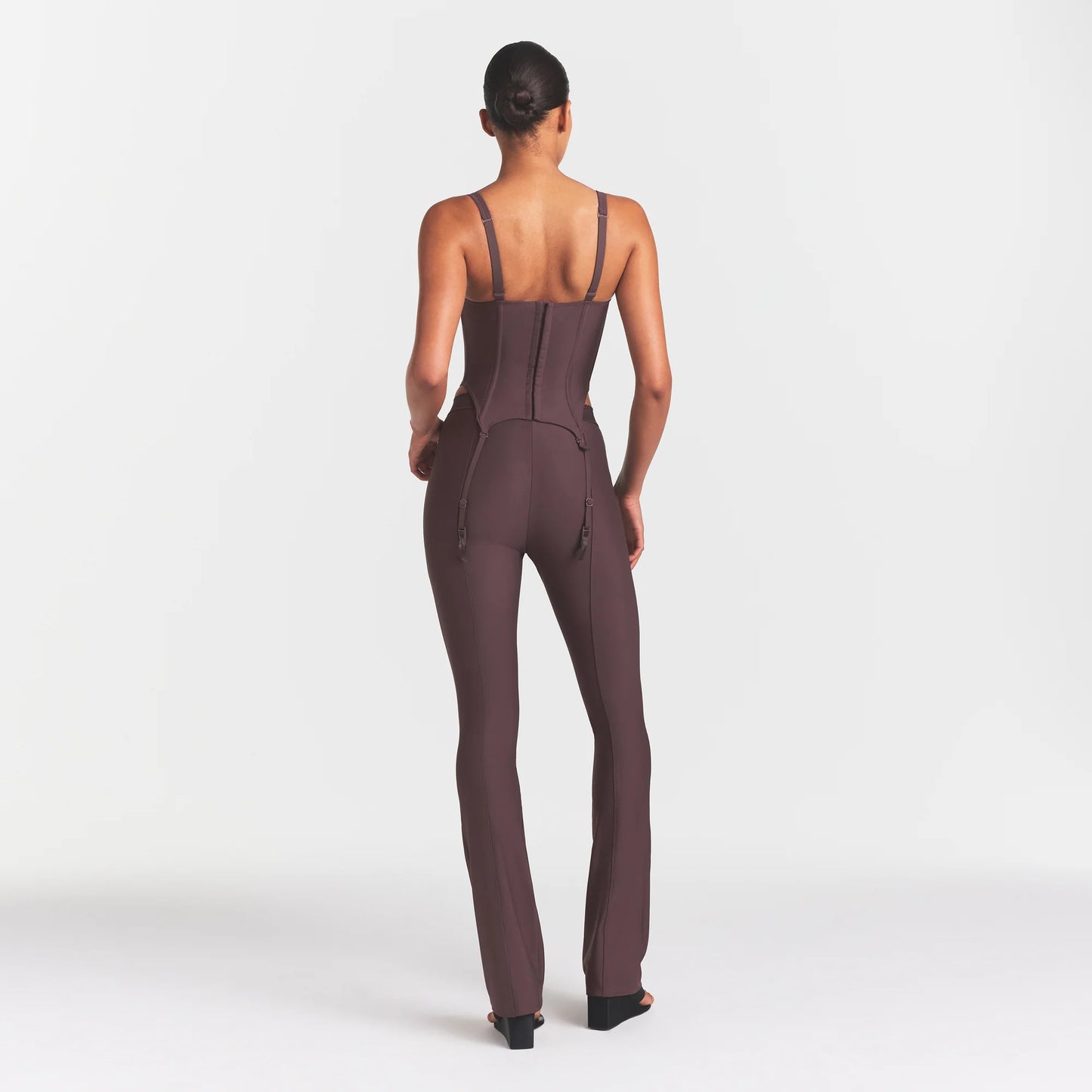 SKIMS BODY HIGH-WAISTED FLARE PANT | RAISIN