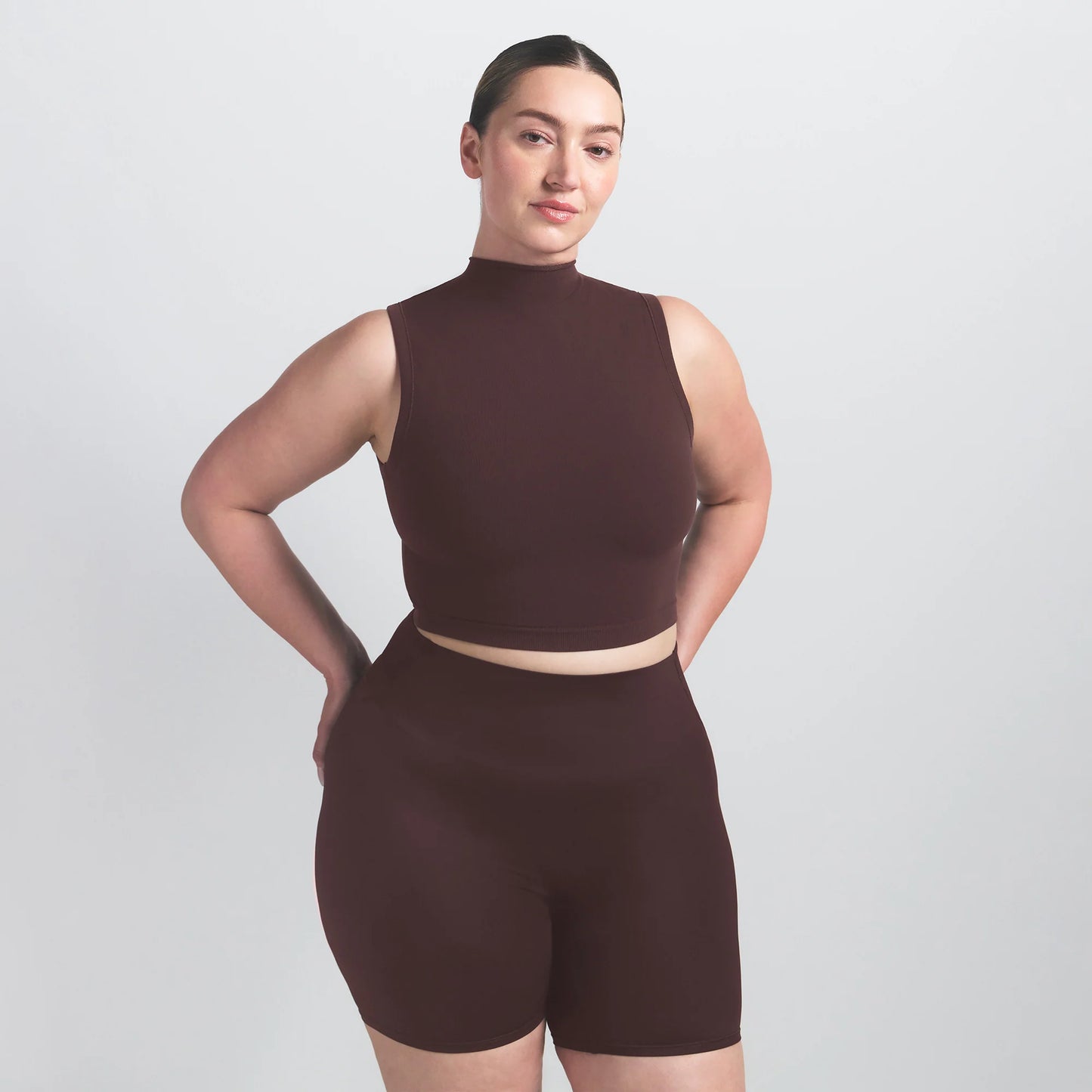NikeSKIMS VINTAGE SEAMLESS MOCK NECK BRA TOP | PHOENIX
