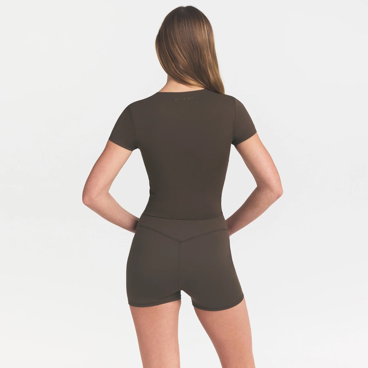 NikeSKIMS MATTE CROPPED CORSET T-SHIRT | DARK SEPIA