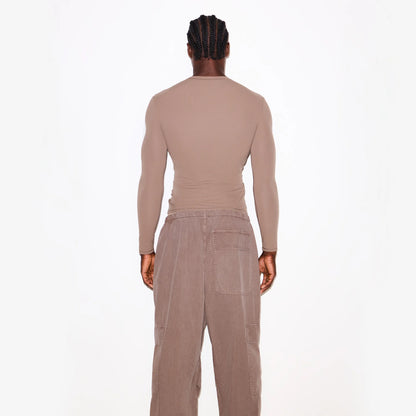 FITS EVERYBODY MENS SLIM LONG SLEEVE T-SHIRT | UMBER