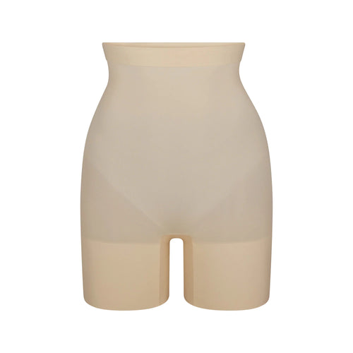 SHEER SEAMLESS HIGH-WAISTED MID THIGH SHORT | SAND