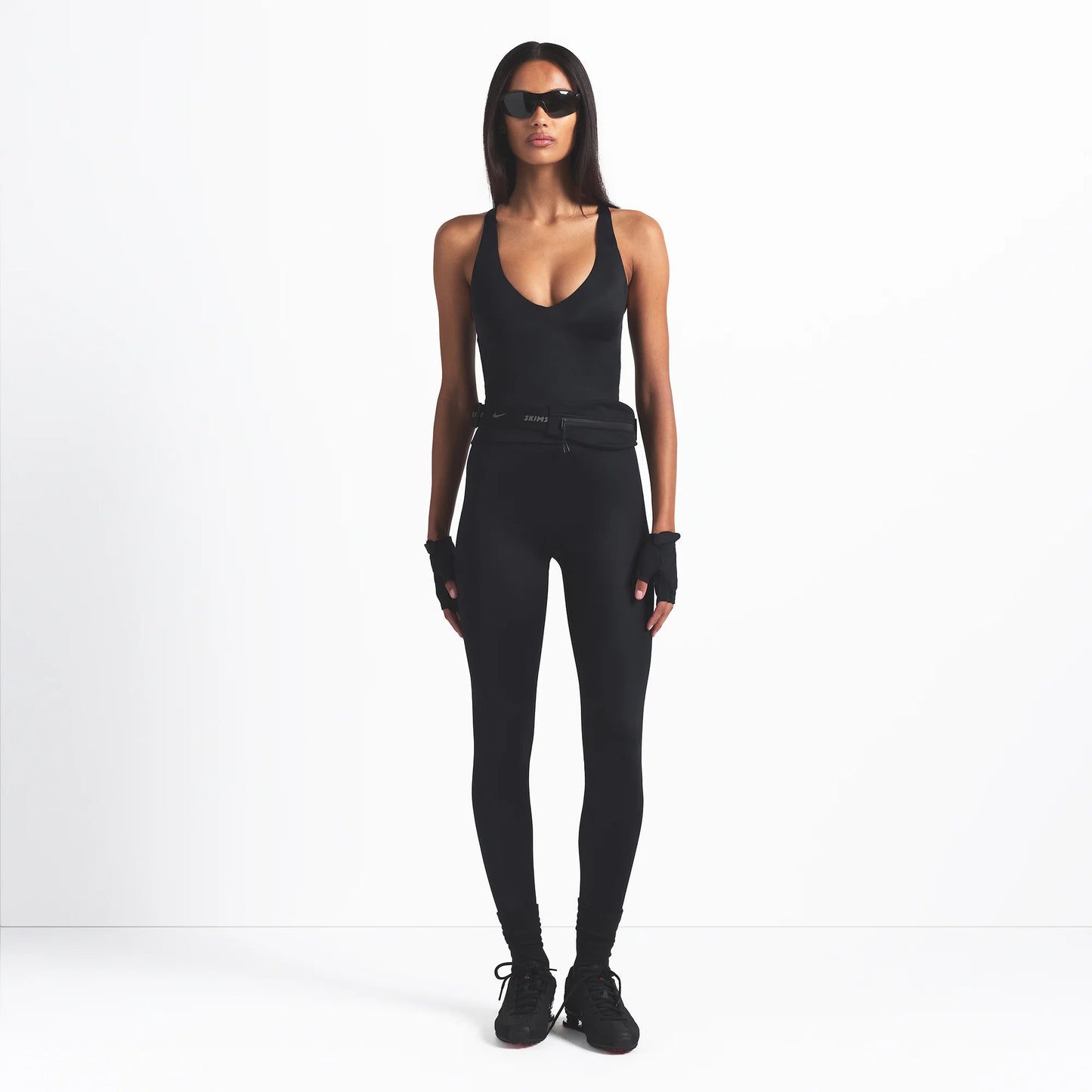 NikeSKIMS SHINE V-NECK TANK | OBSIDIAN