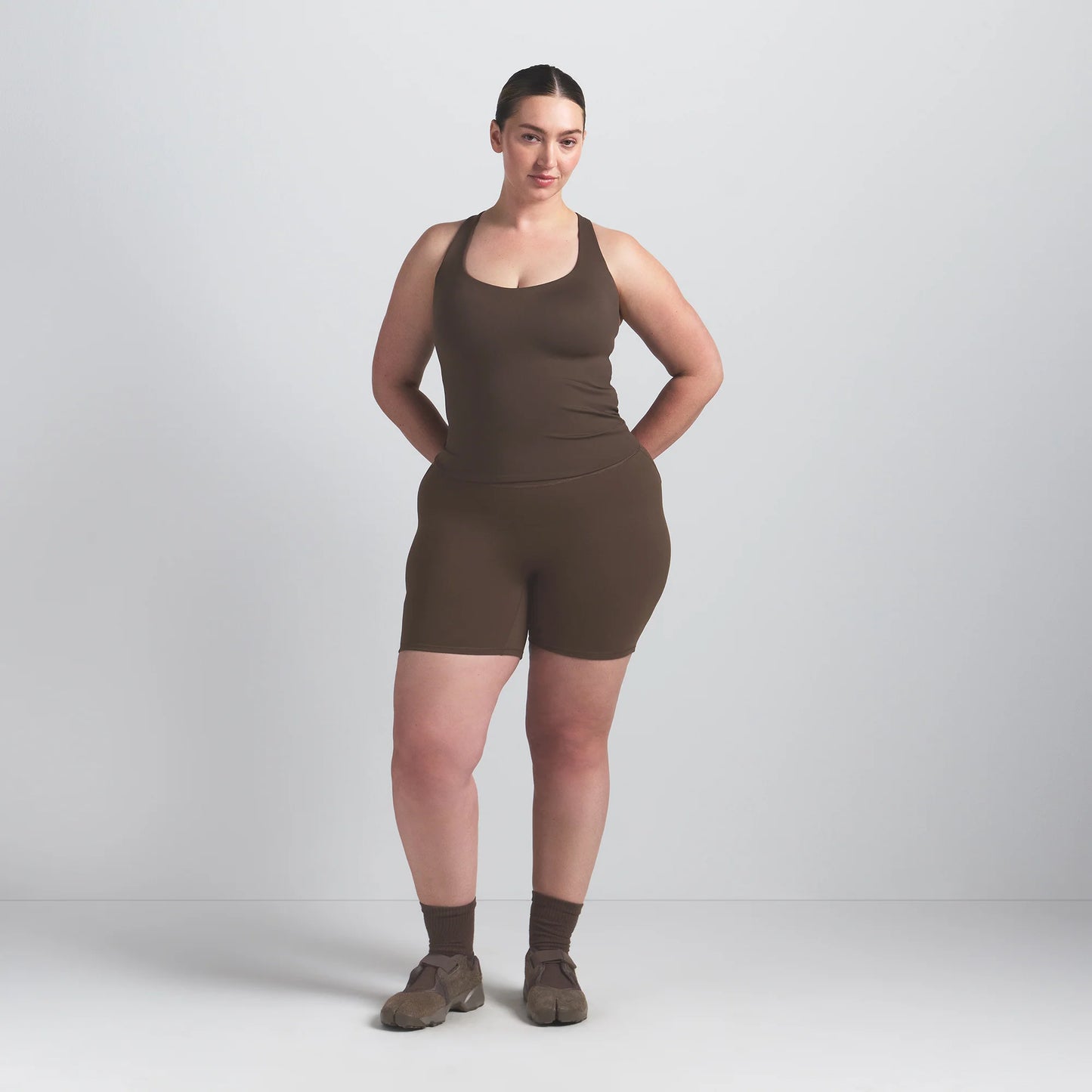 NikeSKIMS MATTE RACERBACK TANK | DARK SEPIA