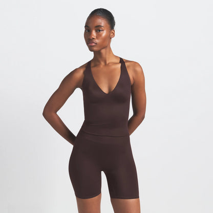 NikeSKIMS SHINE V-NECK TANK | PHOENIX