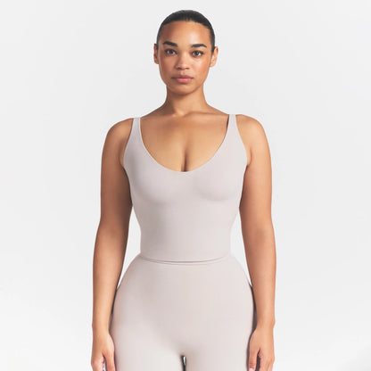NikeSKIMS STUDIO STRETCH PLUNGE TANK | LINEN