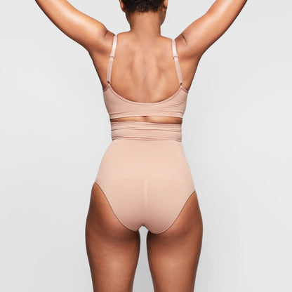 SEAMLESS SCULPT HIGH-WAISTED BRIEF | SIENNA