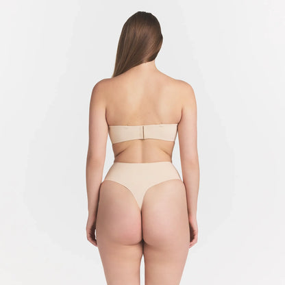 SMOOTHING INTIMATES STRAPLESS BRA | SAND