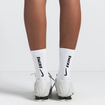 NikeSKIMS ACCESSORIES DRI-FIT™ CREW SOCK 3-PACK | SNOW