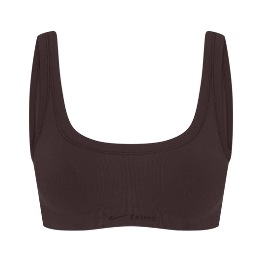 NikeSKIMS VINTAGE SEAMLESS SCOOP NECK BRA | PHOENIX