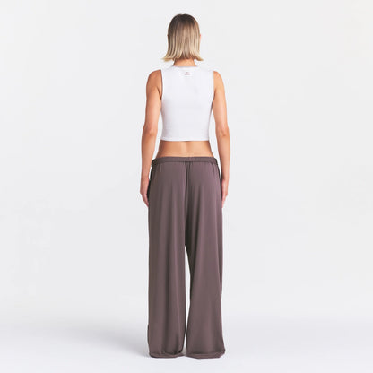 NikeSKIMS STRETCH KNIT WIDE LEG PANT | RESIN