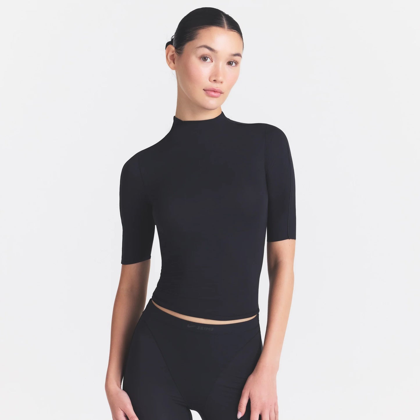 NikeSKIMS WEIGHTLESS LAYERS MOCK NECK SHORT SLEEVE T-SHIRT | OBSIDIAN