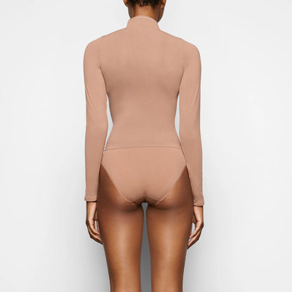SOFT SMOOTHING SEAMLESS BRIEF | SIENNA