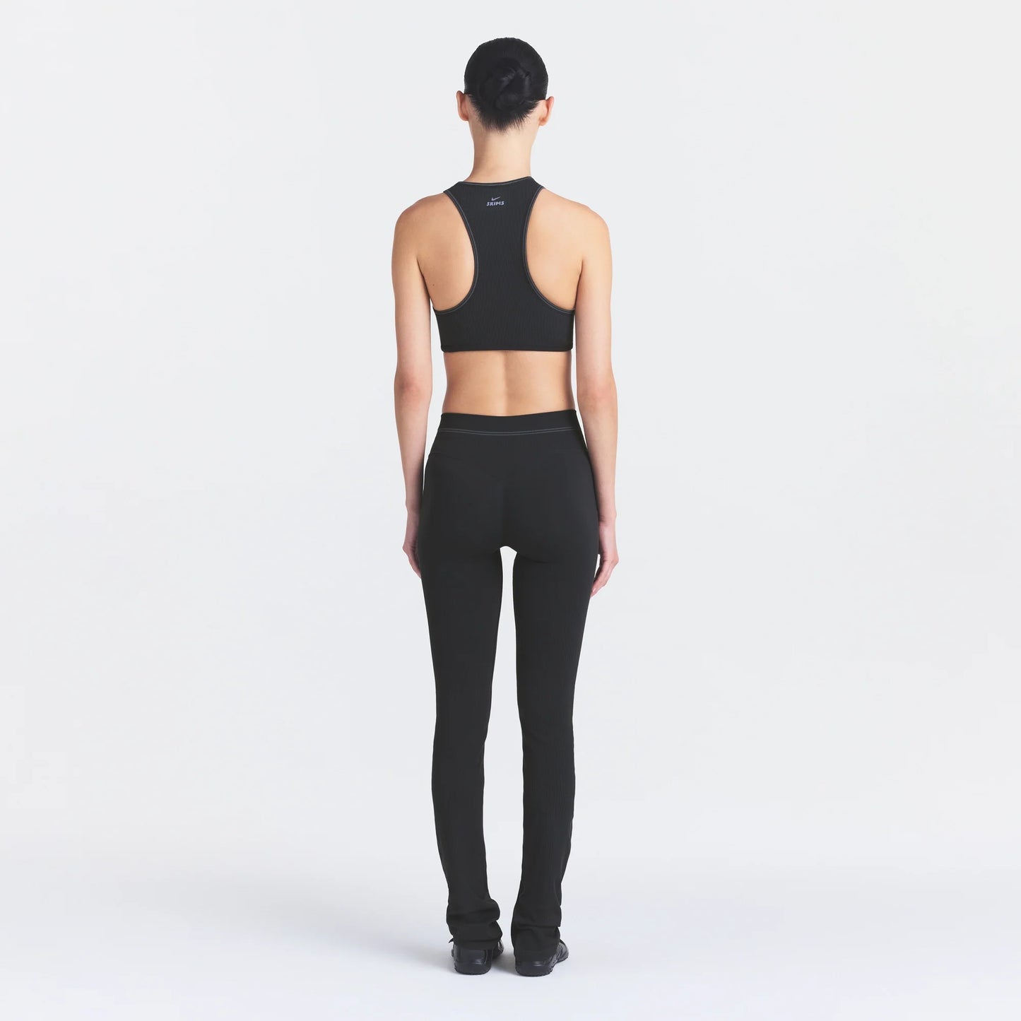 NikeSKIMS RIBBED SEAMLESS 34" STRAIGHT LEGGING | OBSIDIAN
