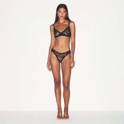 STRETCH LACE DIPPED THONG | SOOT