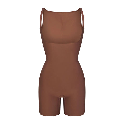 SKIMS BODY CORE SCULPT BACK SMOOTHING OPEN BUST MID THIGH BODYSUIT | JASPER