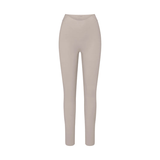 NikeSKIMS STUDIO STRETCH DIPPED 29" LEGGING | LINEN