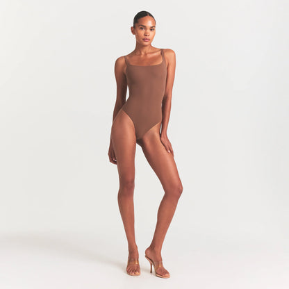 FITS EVERYBODY SQUARE NECK BODYSUIT | JASPER