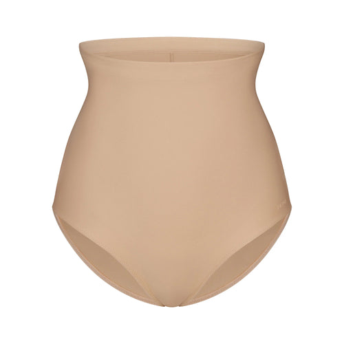 SKIMS BODY CORE SCULPT BUTT LIFTING BRIEF | CLAY