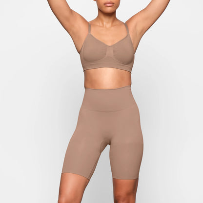SEAMLESS SCULPT BUTT LIFTING SHORT | SIENNA