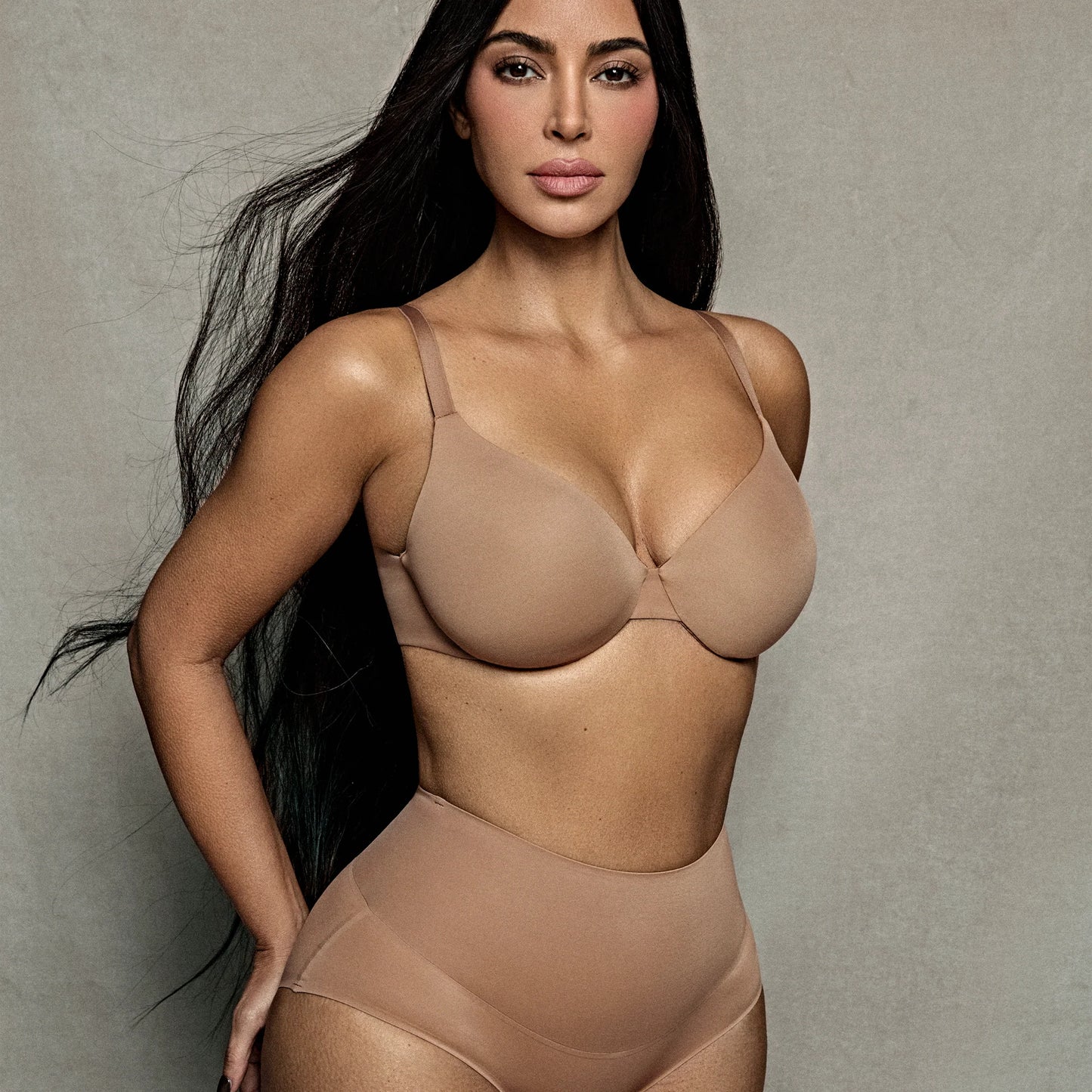 SMOOTHING INTIMATES FULL COVERAGE BRA | SAND