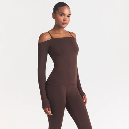 SMOOTH LAYERS OFF THE SHOULDER TOP | COCOA